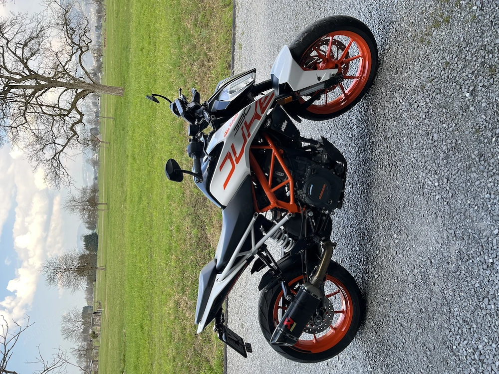 KTM Duke 390 zu verkaufen
