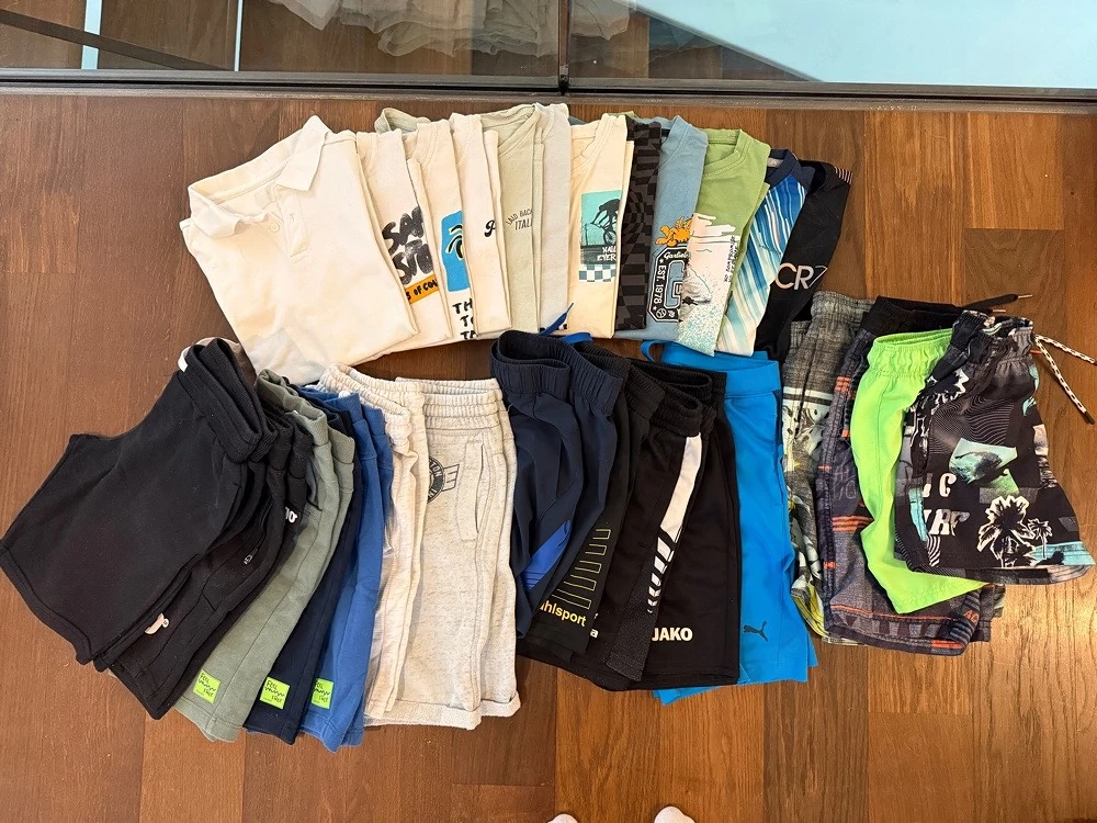 Kleidungspaket für Jungs Gr 134 140