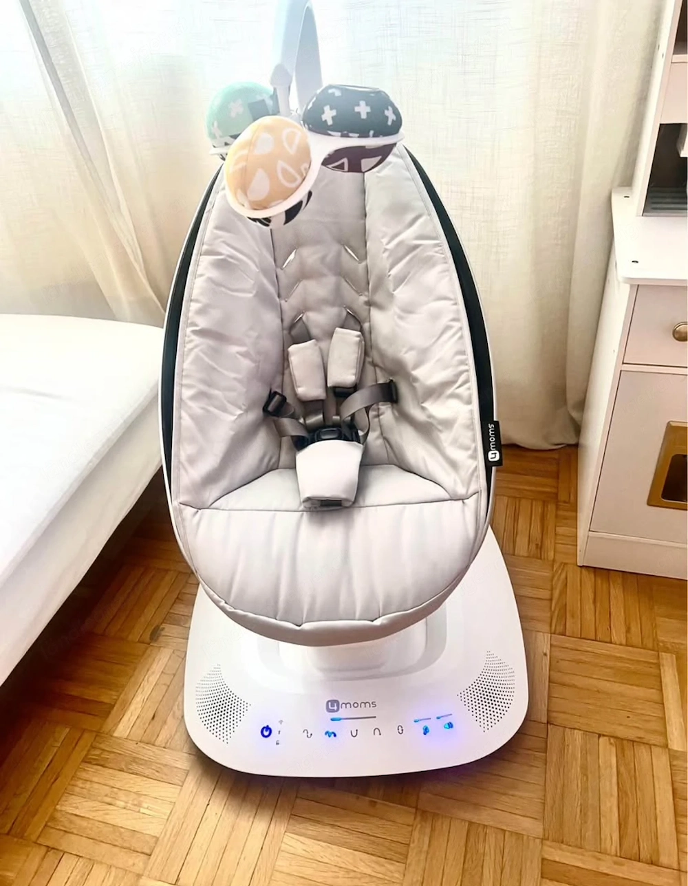 4moms MamaRoo Babywippe   Premium Zustand, fast wie neu