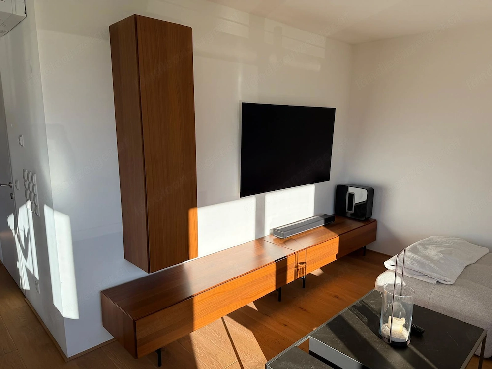 Sideboard, Schreibtisch, Couchtisch MARKENWARE