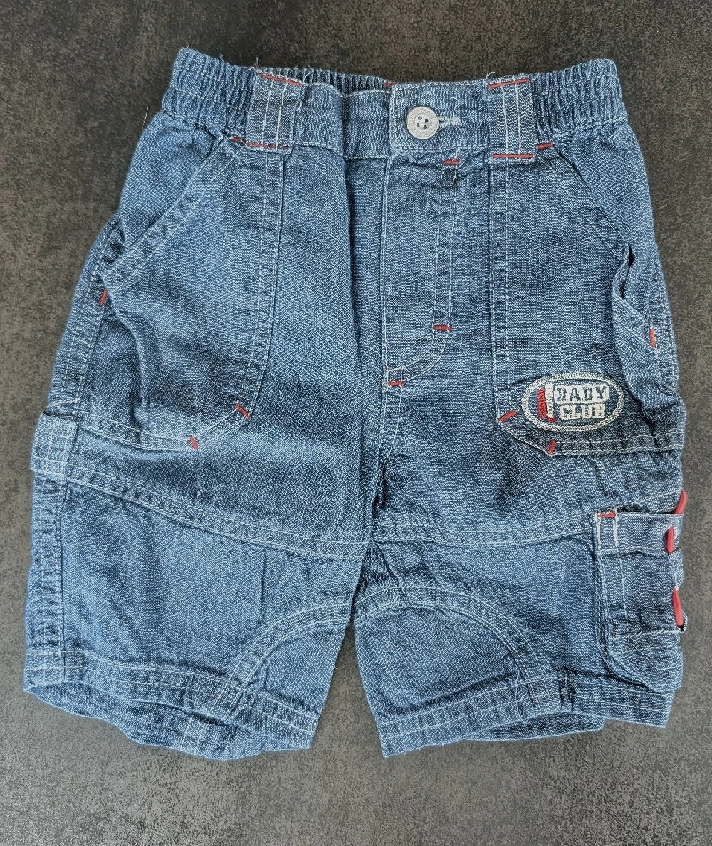 Kurze Hose Größe 68