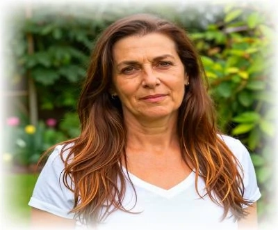 Eine liebenswerte Frau mit Herz und Verstand möchte den Mann ihrer Träume bald treffen