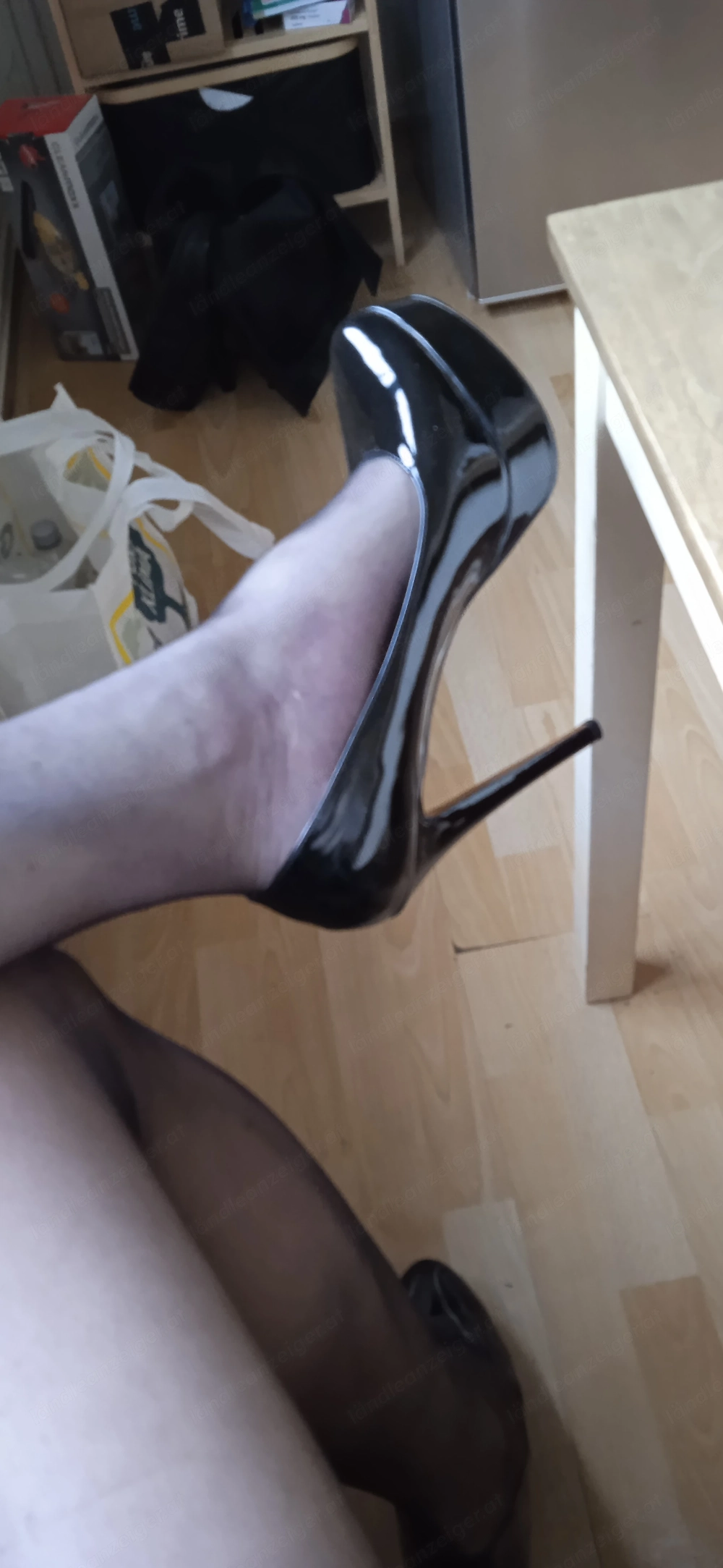 Herr Jasmin 12345678