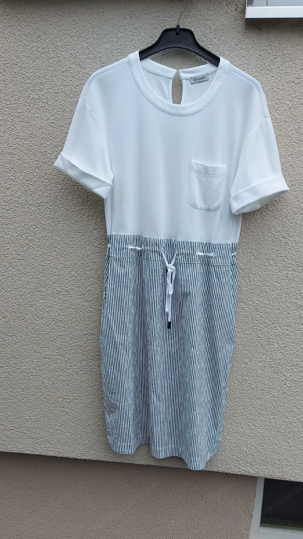 Kleid von Camppellini