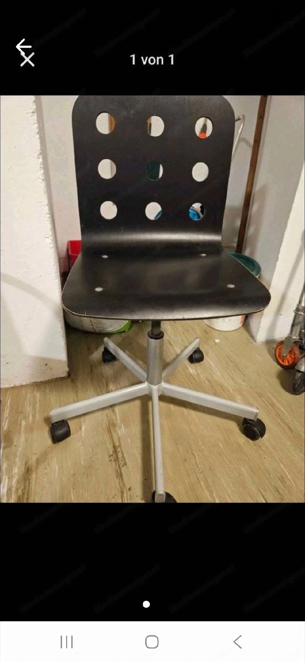 Drehstuhl schwarz
