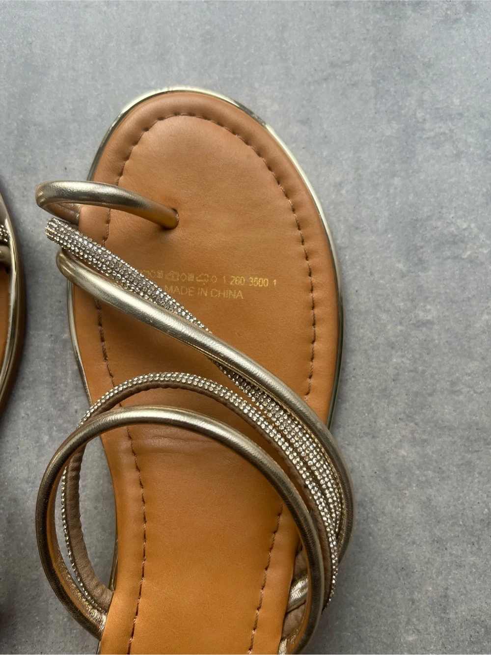 Catwalk flache Zehentrenner Sandalen 42