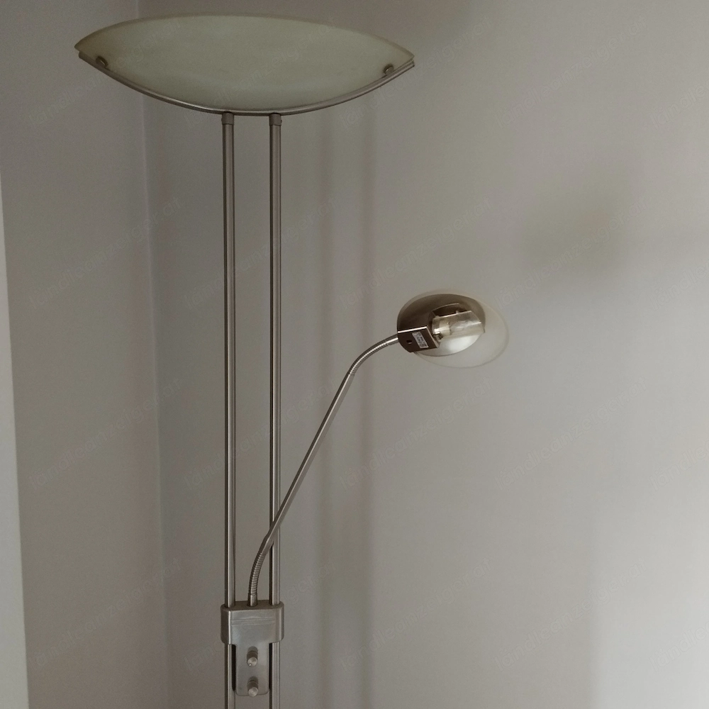 GRATIS Stehlampe 