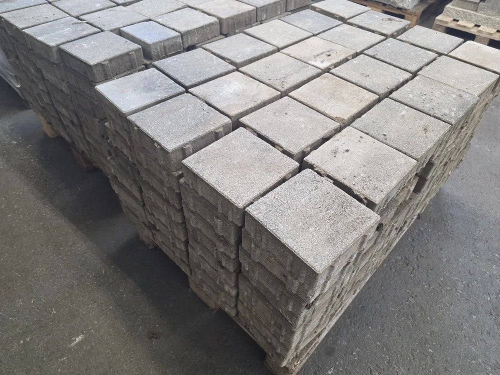 21m2 Pflastersteine Beton 20x20x6cm