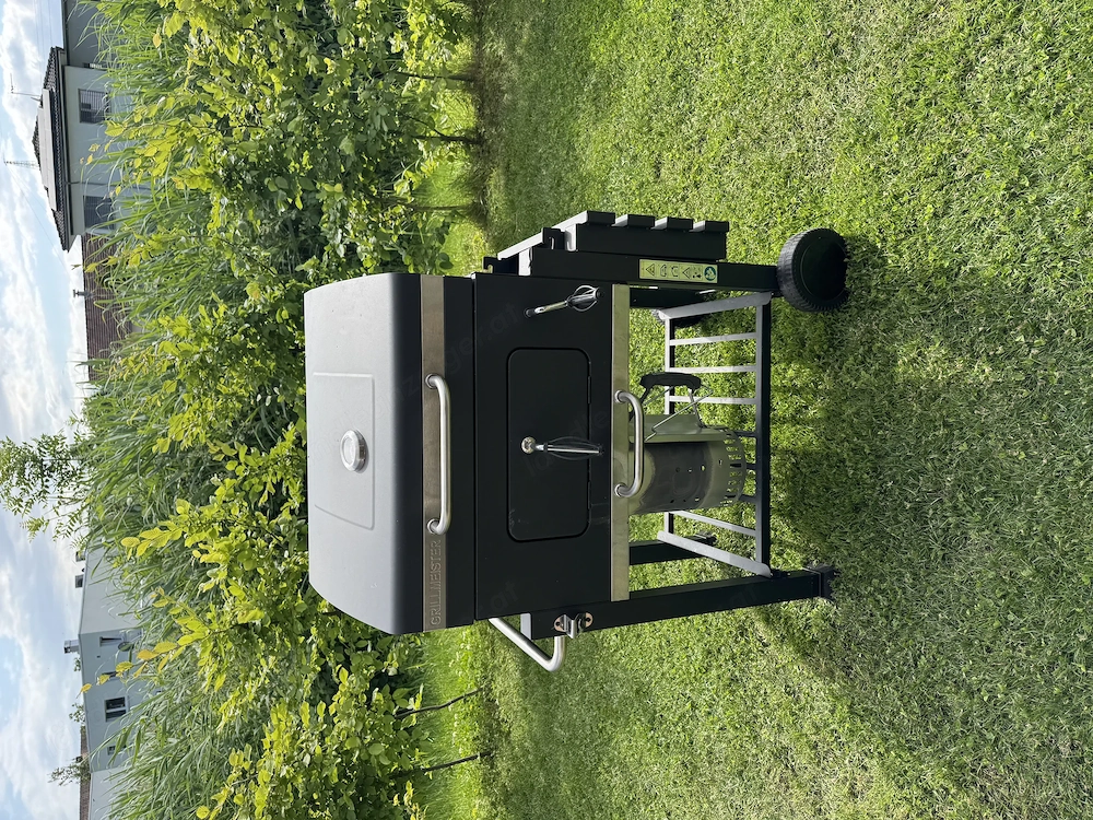 Grill mit Weber Kamin 