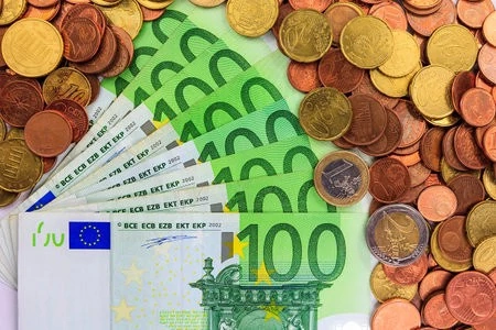 KREDITE: Lösen Sie Ihre finanziellen Probleme und erreichen Sie Ihre Ziele