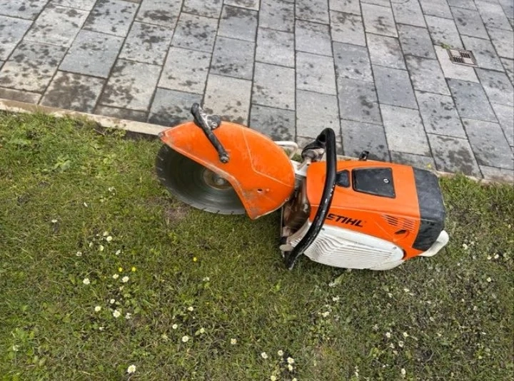 STIHL TS 700 Rasenmäher