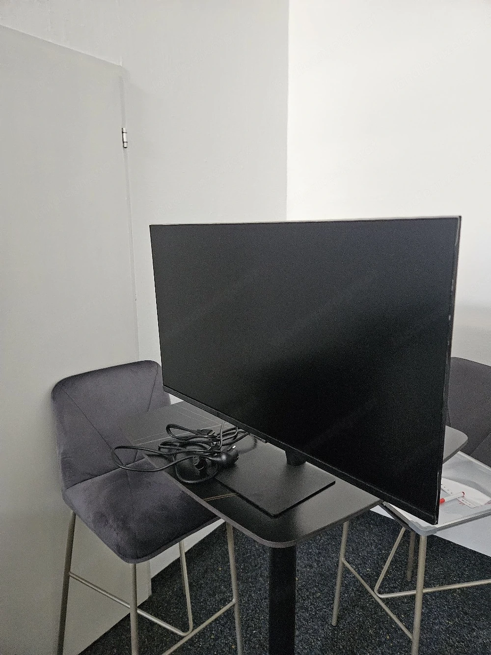 Samsung Monitor Smart 32 Zoll + Fernbedienung