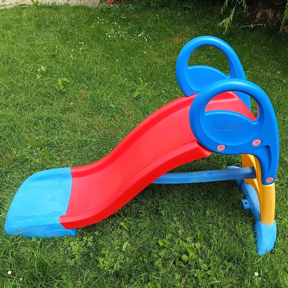  Smoby Rutsche mit Wasseranschluss