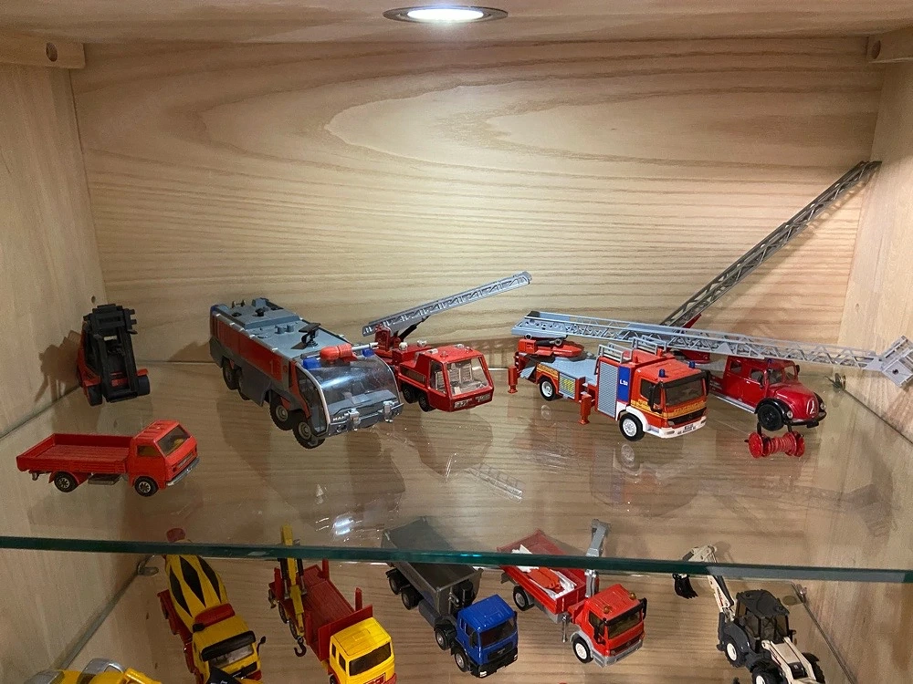Siku 1:50 