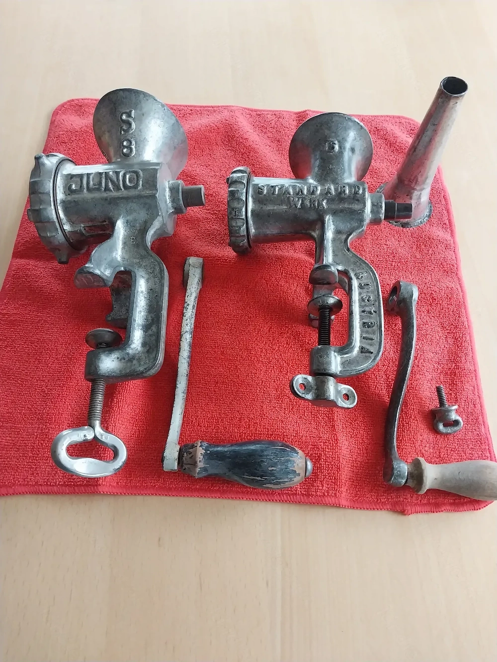 2 x fleischwolf  15,00  