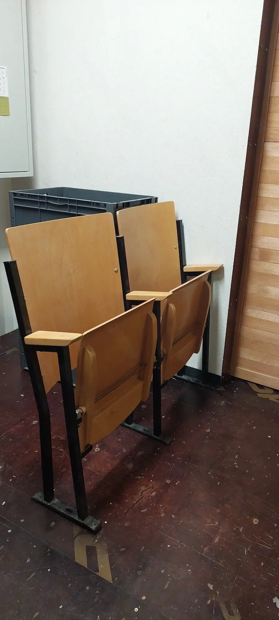 Kinostühle Bauhaus Liebhaberstück