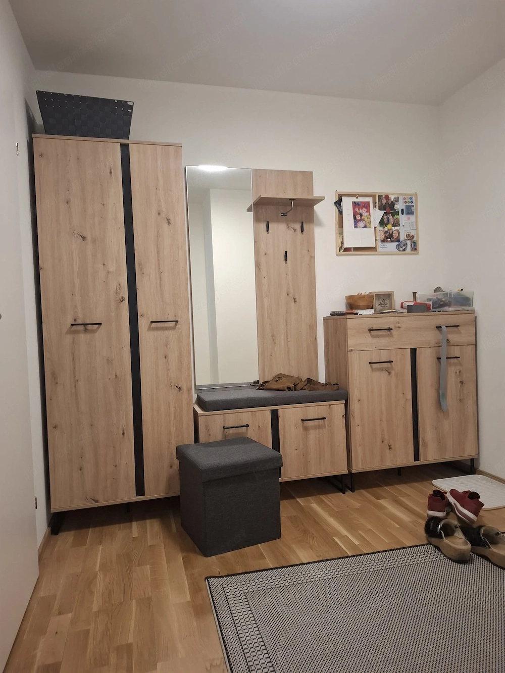 Neuwertige Möbel 