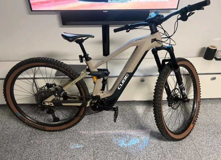 E Bike stereo cube 