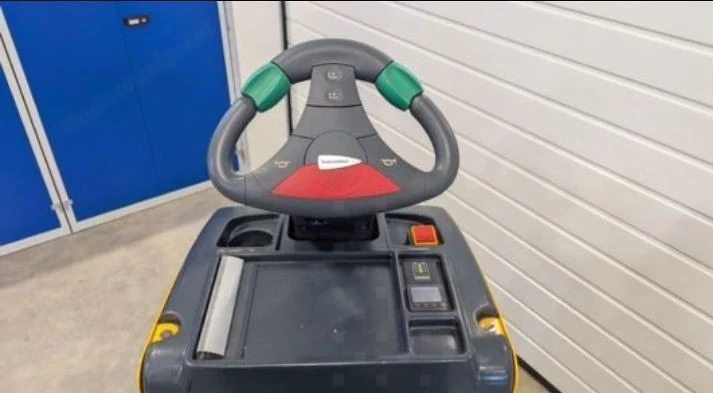 Jungheinrich EZS 130