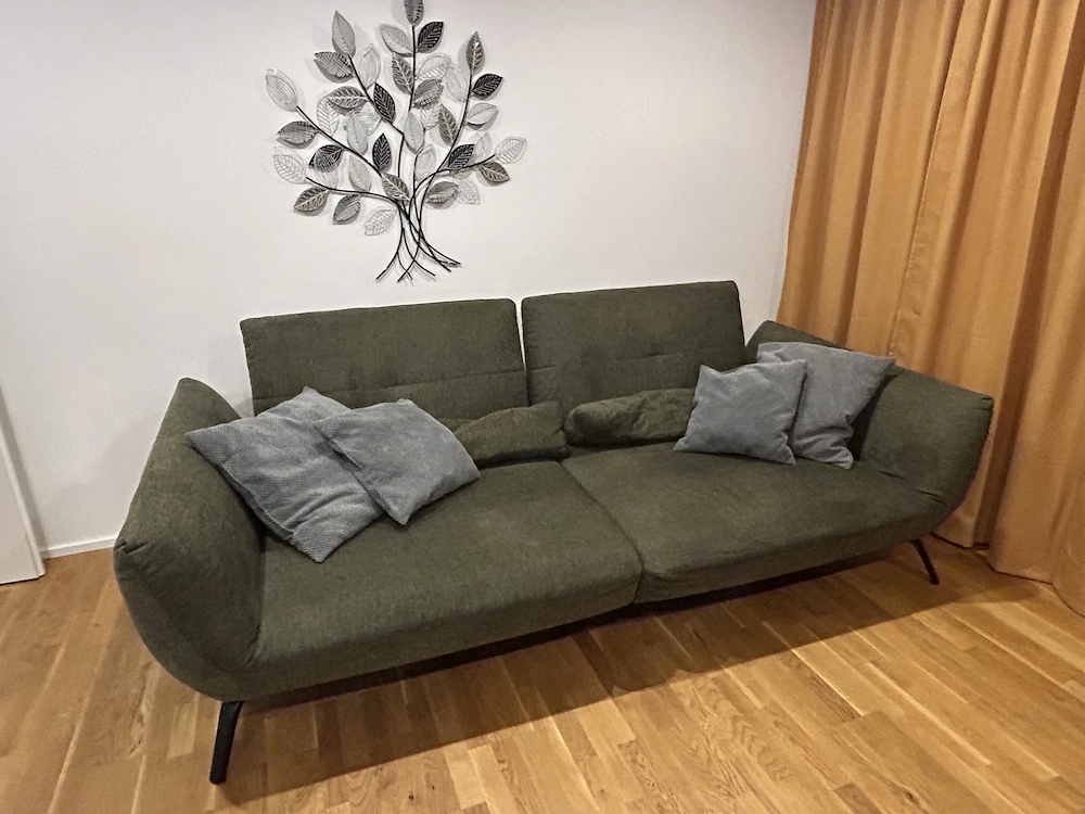 Neuwertiges BigSofa in Olive-Grün   super bequem & hochwertig 260x93x124