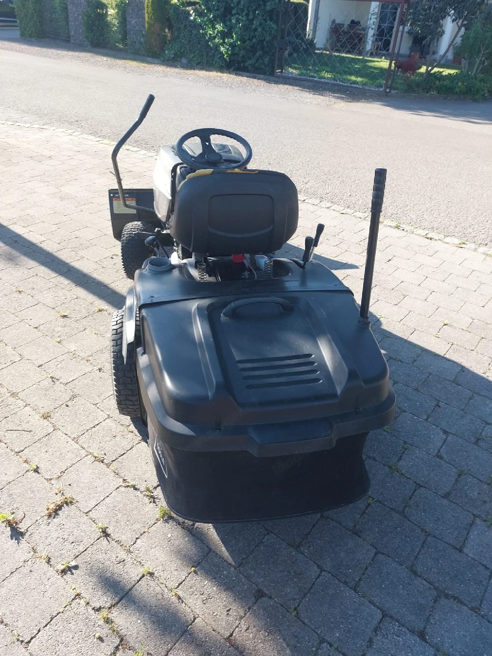 Verkaufe Rasentraktor 
