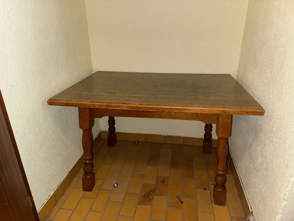  Essenstisch