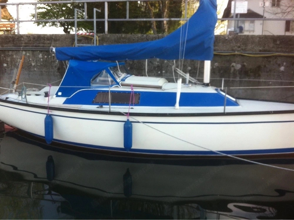 Segelboot Dufour 1800 mit Hänger