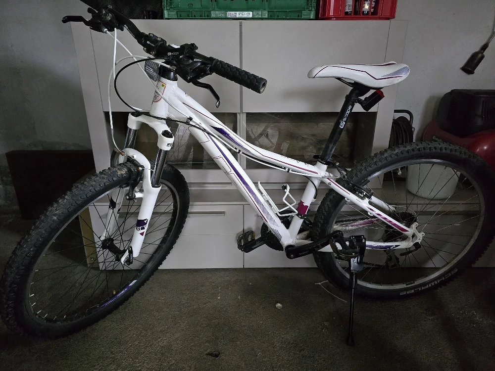 Fahrrad mit 26-Zoll-Rädern 