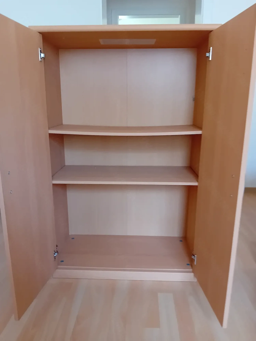 Schrank für Wohnzimmer Sonderpreis