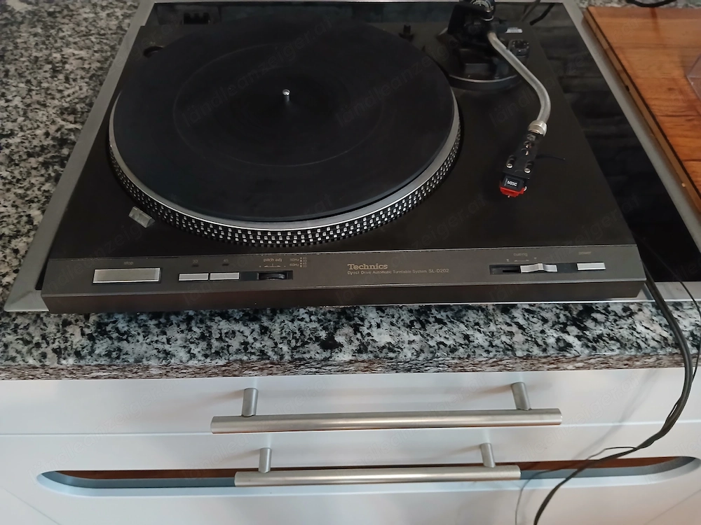 Technics Plattendpielet SLD202