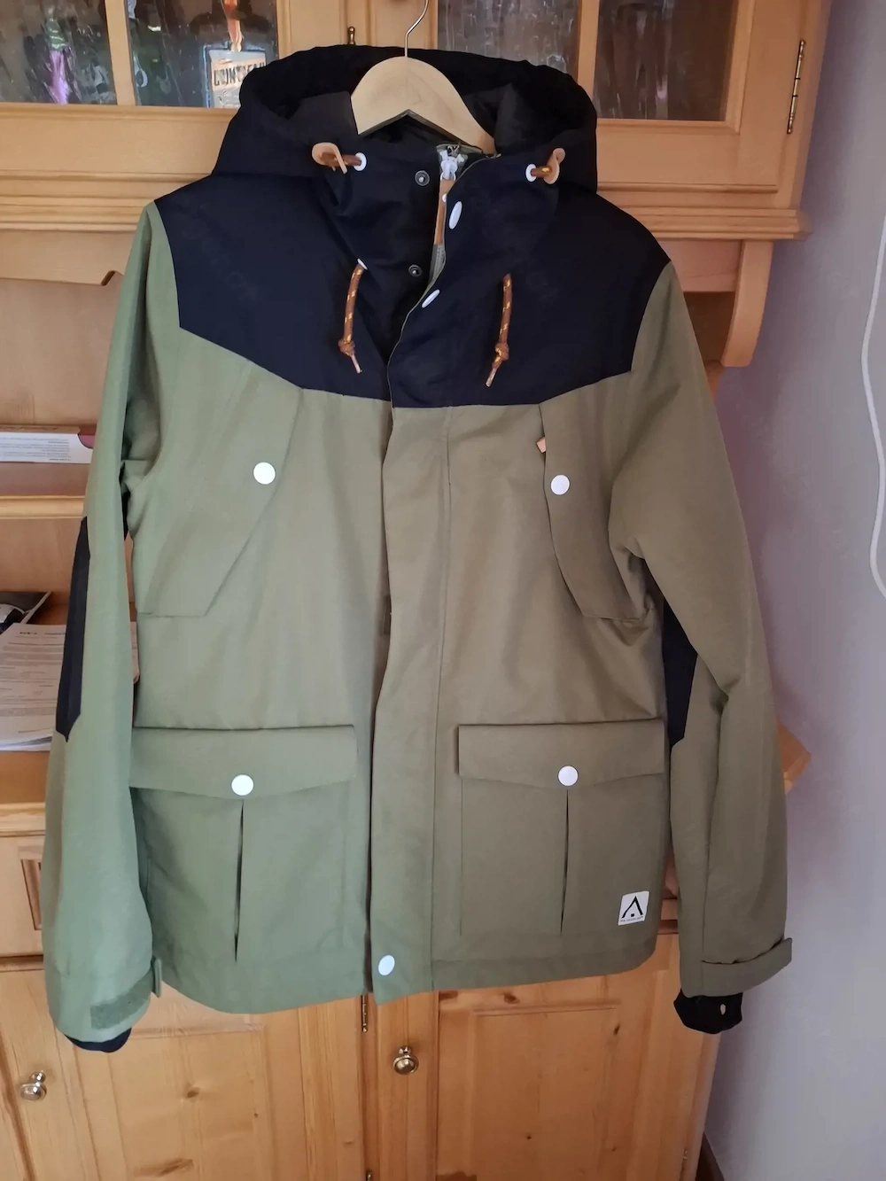 Neuwertig!!! Männer Herbst-Winterjacke, Gr.S, Ballkleid Gr.S 