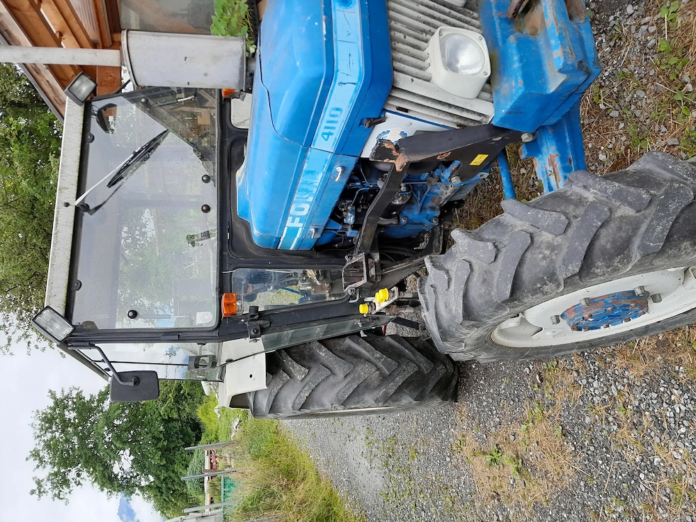 Traktor Ford 4110 allrad