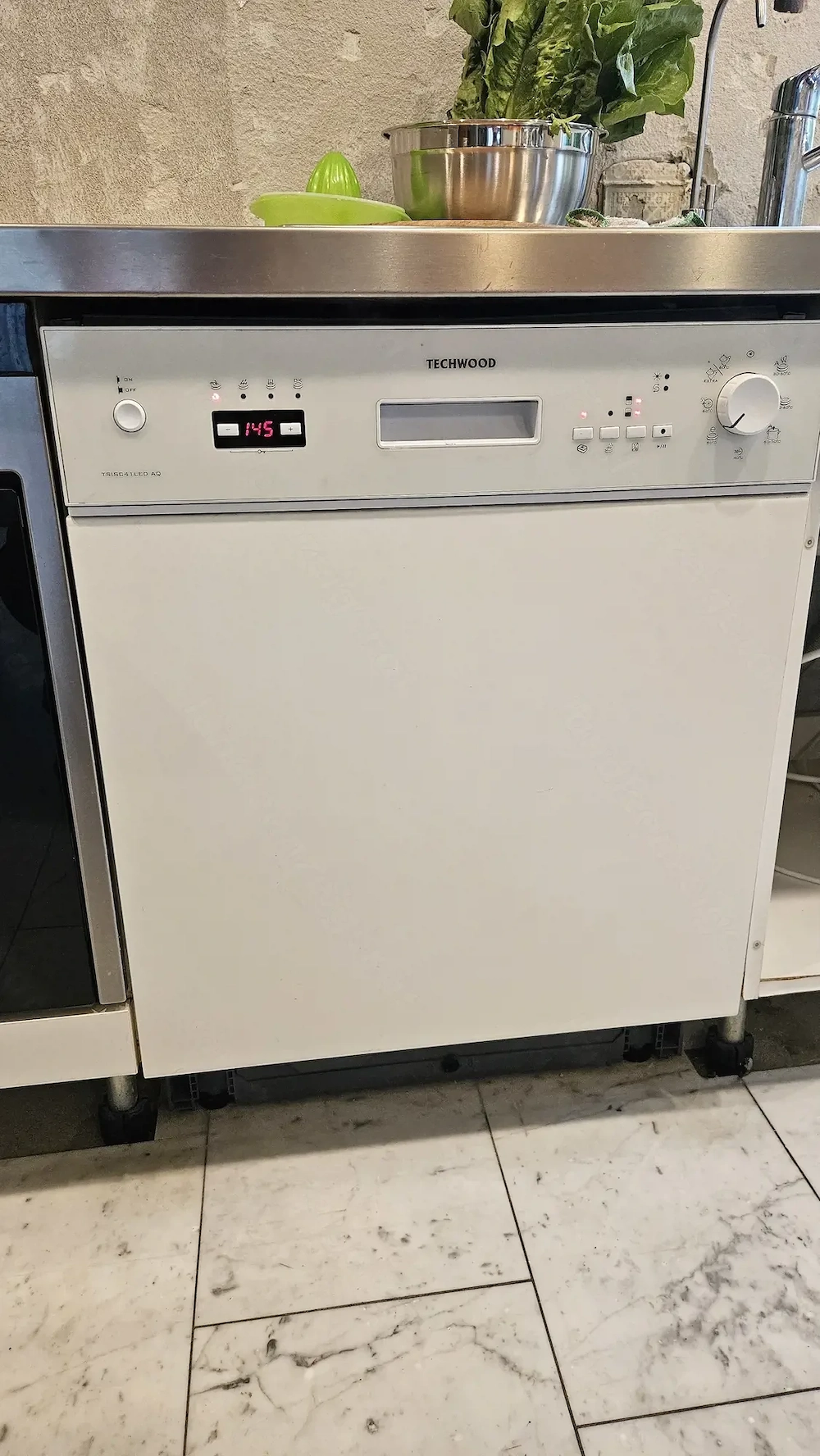 Geschirrspüler Techwood TSISC41LED AQ