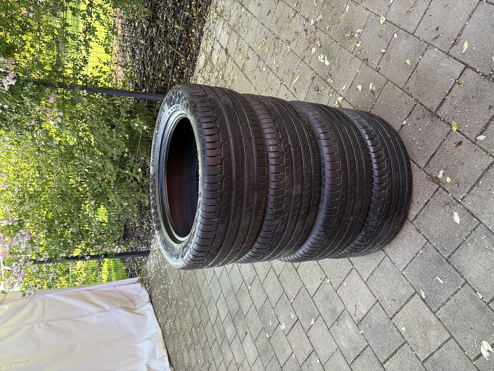 Continental Sommerreifen 235 55 R18 V