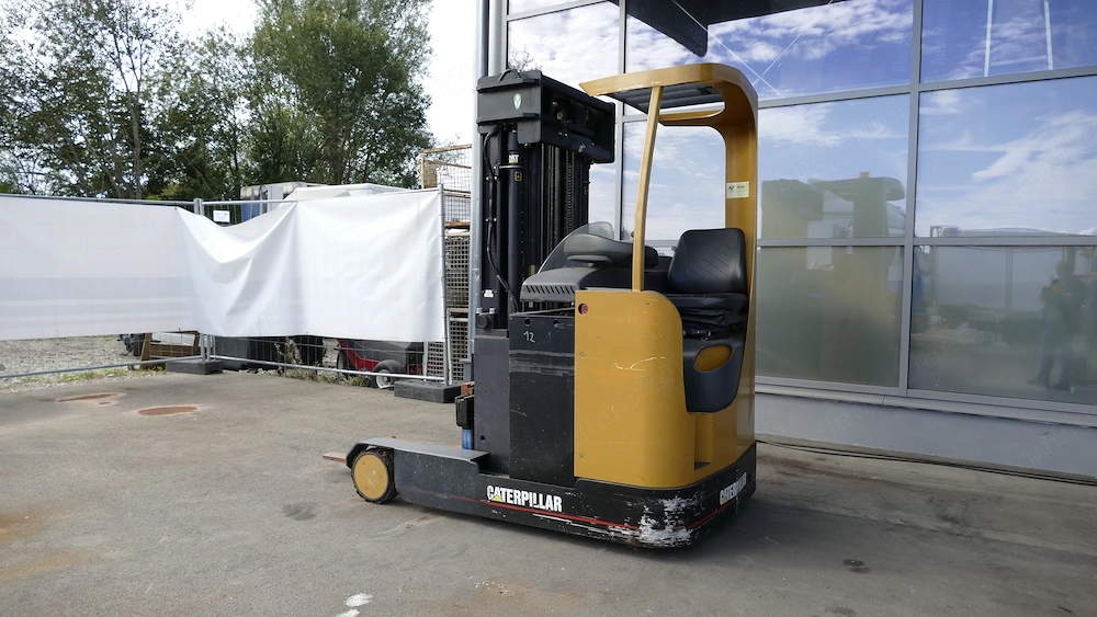 CAT NR20 Stapler Schubmaststapler 2000 Kg mit Freihub