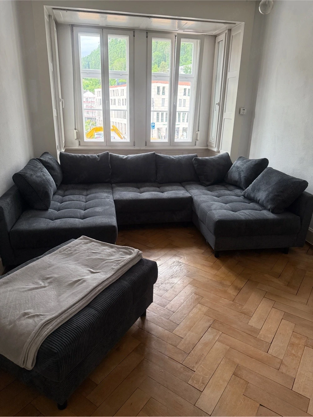 Neue Couch zu verkaufen