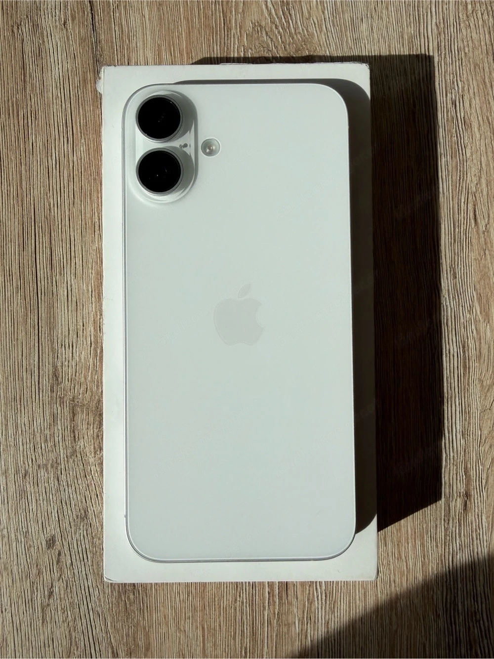 iPhone 16 plus