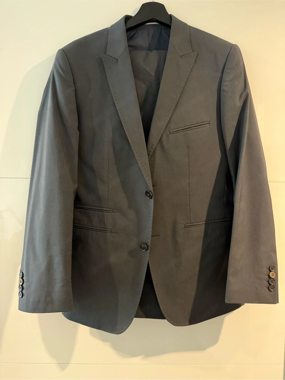 Eleganter Herren Anzug Dunkel Grau