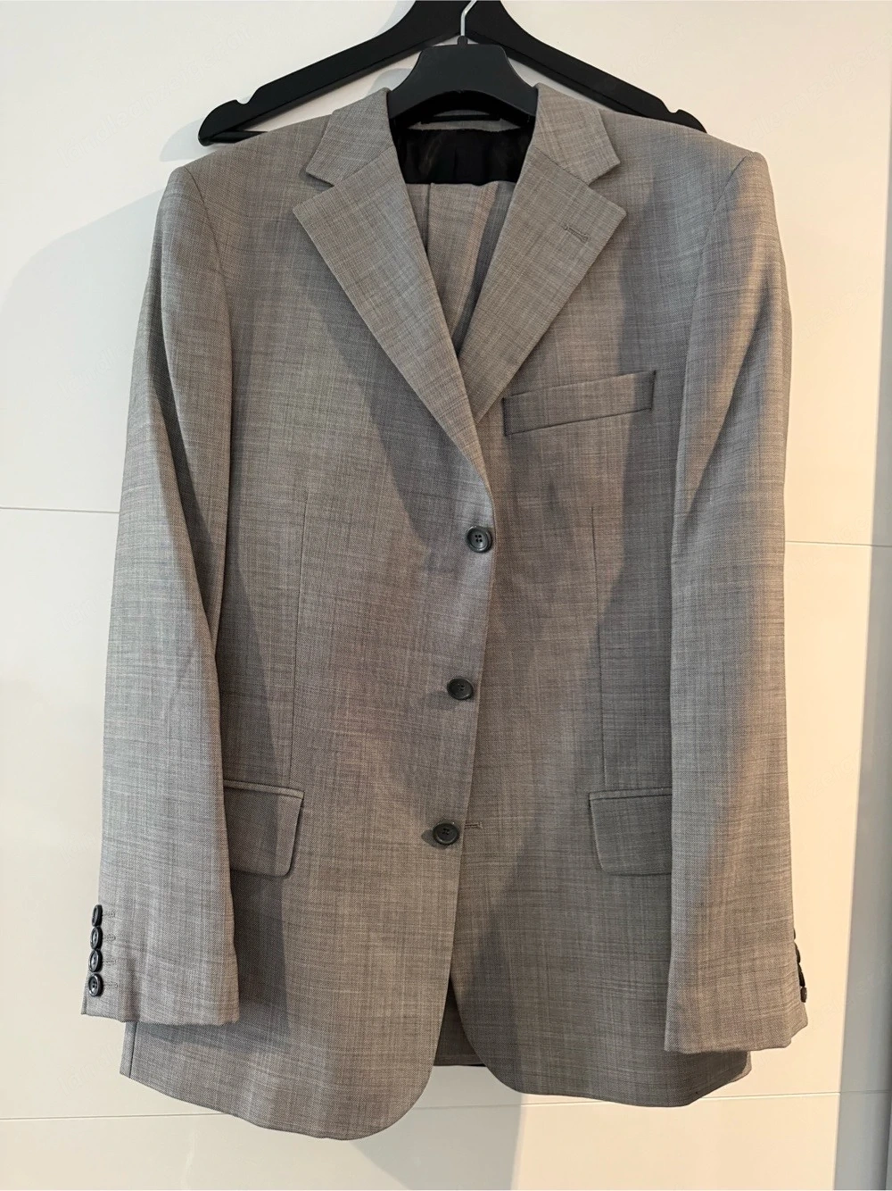Eleganter Herren Anzug Grau