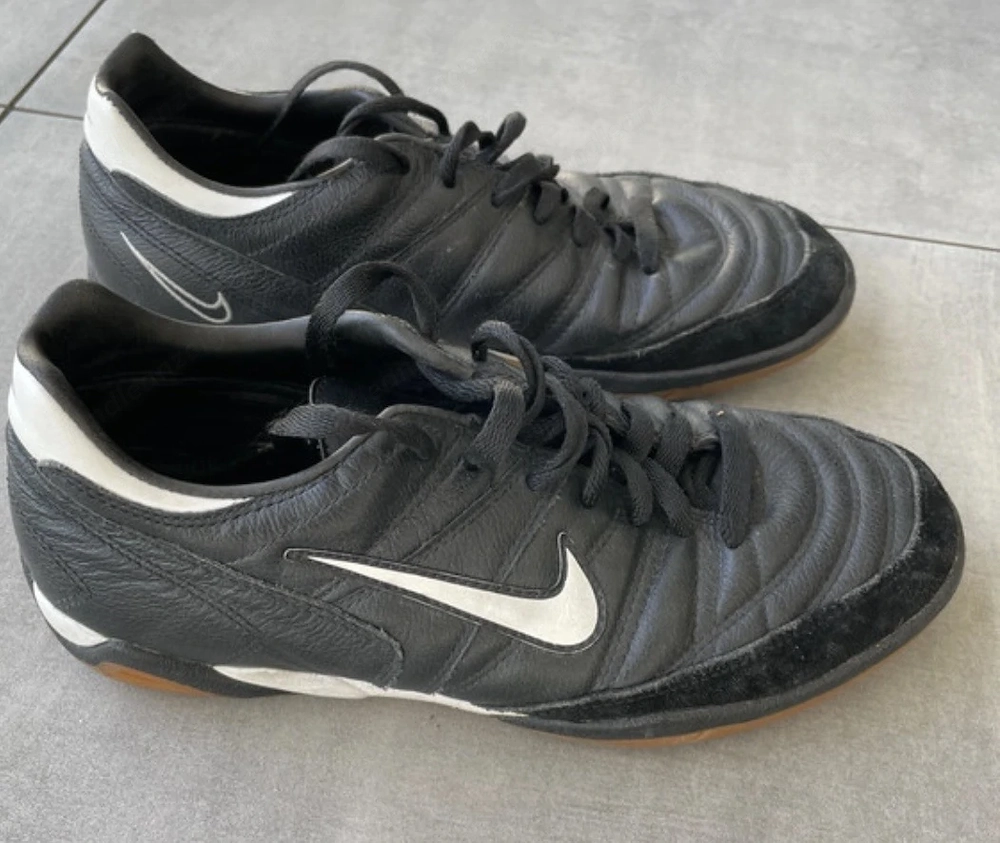 Hallenschuhe Gr 43