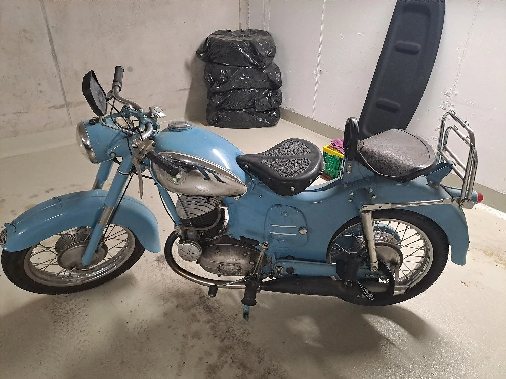 Motorrad Puch 175
