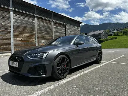 Audi S4