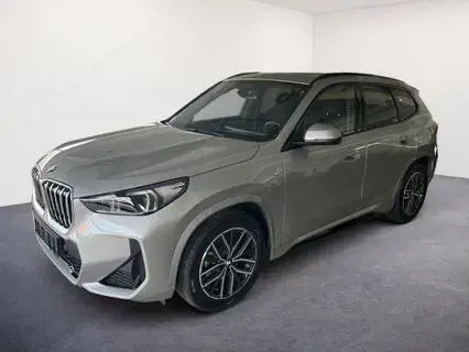 BMW X1 sDrive Aut. 18i M-SPORT /AHK/PANO-DA/HK/ 100 kW (136 PS), Automatik, Frontantrieb