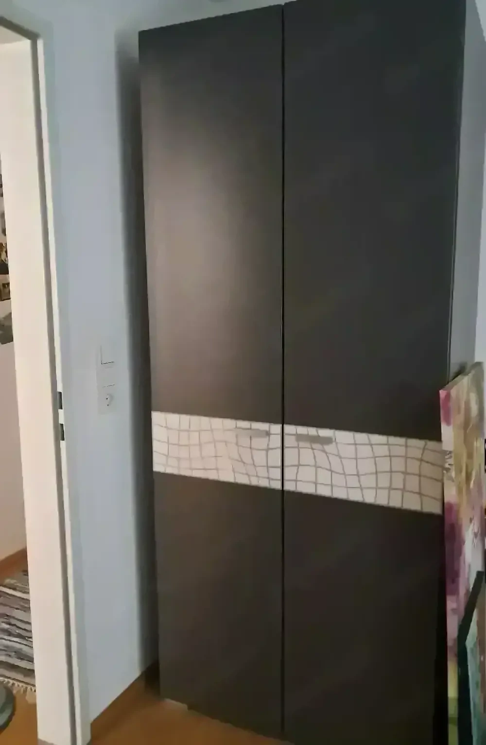 Eckschrank und 2 türiger Schrank 