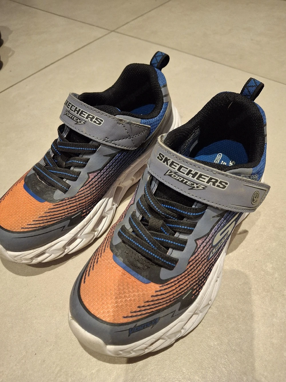 Skechers Vortex Gr. 33