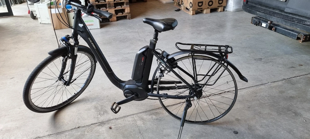 E-Bike Damen Defekt nach Unfall. Kosten für Instandsetzung ca. 400 Euro!!