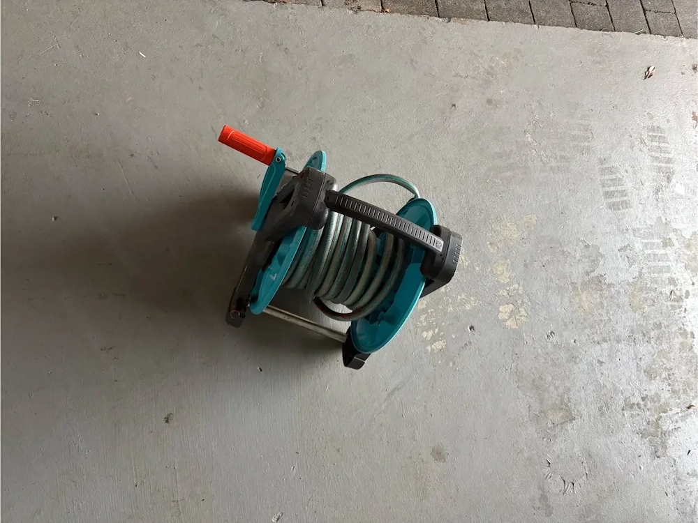 Gardena Schlauchwagen inkl. 5 m Schlauch   guter Zustand