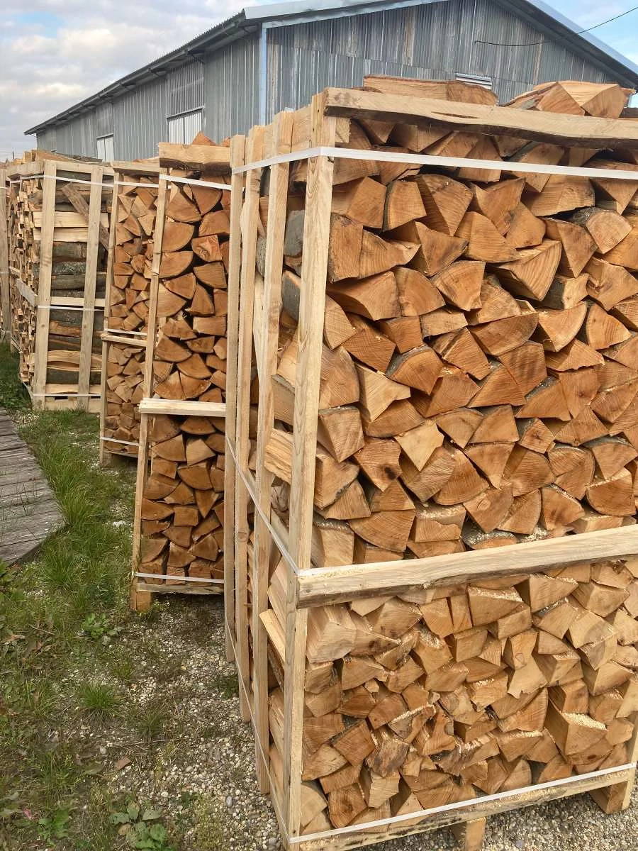 Brennholz ab 70 Euro Rm Restfeuchte 15-20 %  