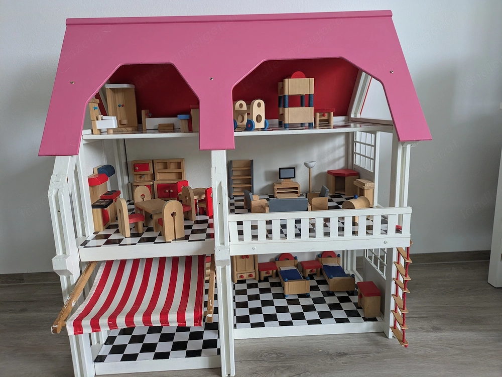 Puppenhaus Holz mit Zubehör 