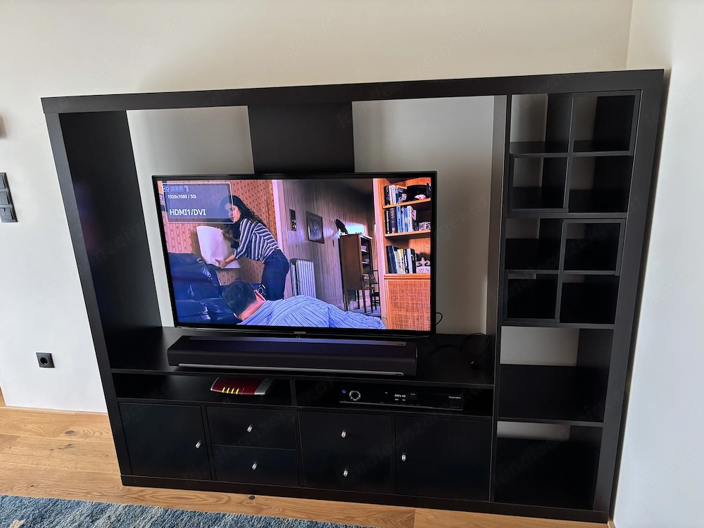 IKEA Wohnwand in schwarz zu VERSCHENKEN